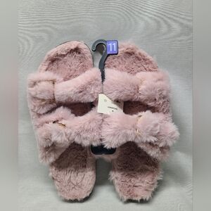 George slip on pink faux fur slipper shoes- Size 11 Womens- New with tags